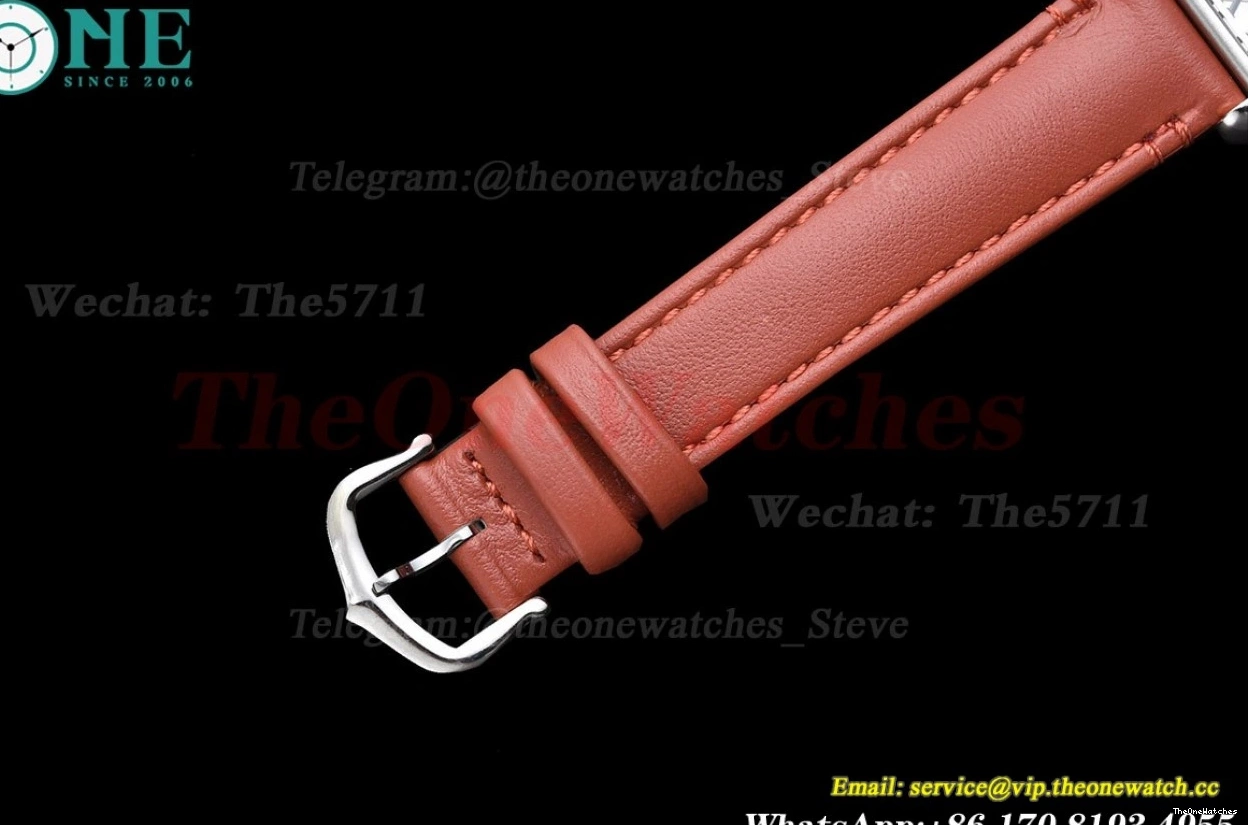Tank Strap Quartz K11F On Red Leather White Must dial Small 0404